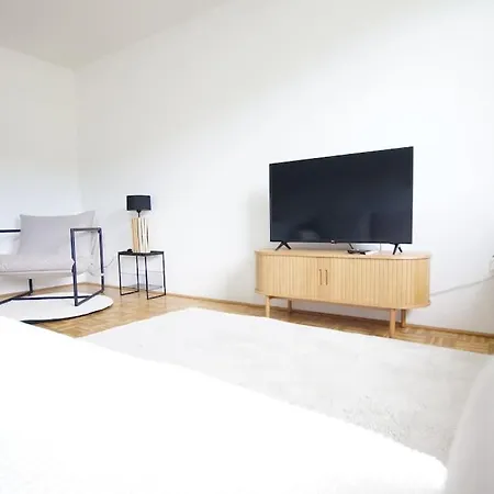 Quartier 27 - 60m2 Apartment *